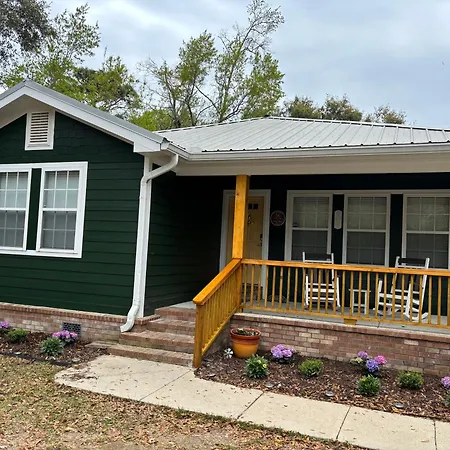 Serenity Cottage